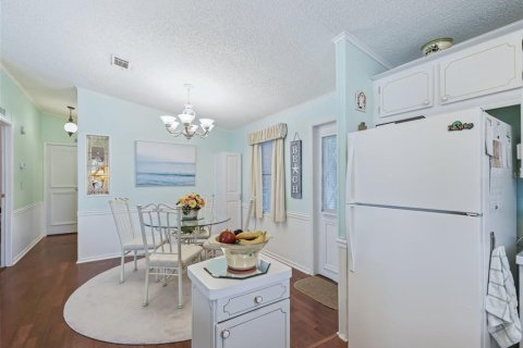 Casa en alquiler en Lady Lake, Florida, 2 dormitorios, 96.62 m2 № 1832621 - foto 6