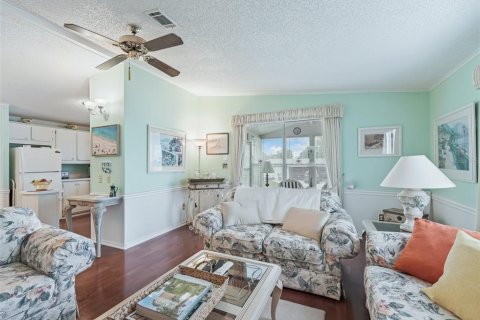 Casa en alquiler en Lady Lake, Florida, 2 dormitorios, 96.62 m2 № 1832621 - foto 9