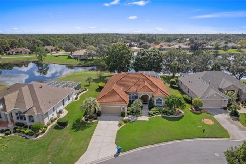 Villa ou maison à vendre à Weeki Wachee, Floride: 3 chambres, 270.72 m2 № 1901014 - photo 5