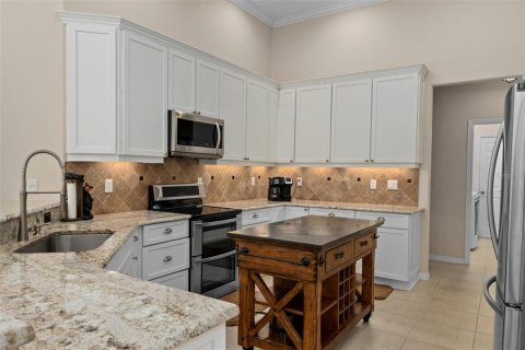 Villa ou maison à vendre à Weeki Wachee, Floride: 3 chambres, 270.72 m2 № 1901014 - photo 20