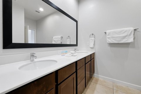 Touwnhouse à vendre à Kissimmee, Floride: 2 chambres, 125.42 m2 № 2104847 - photo 29