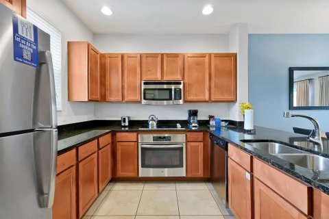 Touwnhouse à vendre à Kissimmee, Floride: 2 chambres, 125.42 m2 № 2104847 - photo 9