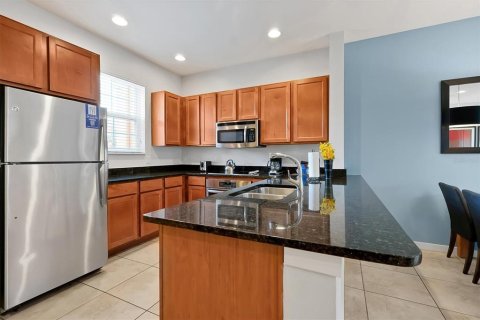 Touwnhouse à vendre à Kissimmee, Floride: 2 chambres, 125.42 m2 № 2104847 - photo 11