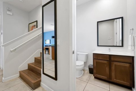 Touwnhouse à vendre à Kissimmee, Floride: 2 chambres, 125.42 m2 № 2104847 - photo 25