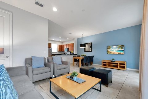 Touwnhouse à vendre à Kissimmee, Floride: 2 chambres, 125.42 m2 № 2104847 - photo 7