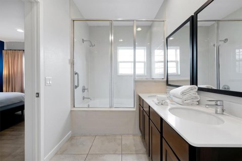 Touwnhouse à vendre à Kissimmee, Floride: 2 chambres, 125.42 m2 № 2104847 - photo 23