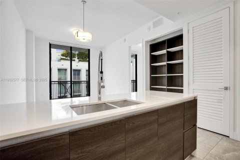 Condominio en alquiler en Coral Gables, Florida, 1 dormitorio, 65.31 m2 № 1992986 - foto 15