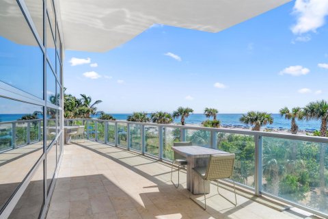 Condo in Riviera Beach, Florida, 2 bedrooms  № 2182878 - photo 24