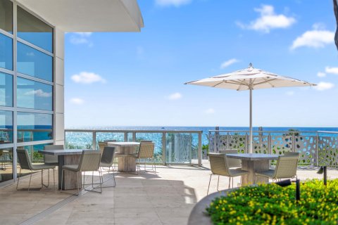 Condo in Riviera Beach, Florida, 2 bedrooms  № 2182878 - photo 26