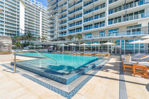 Condo in Riviera Beach, Florida, 2 bedrooms  № 2182878 - photo 15