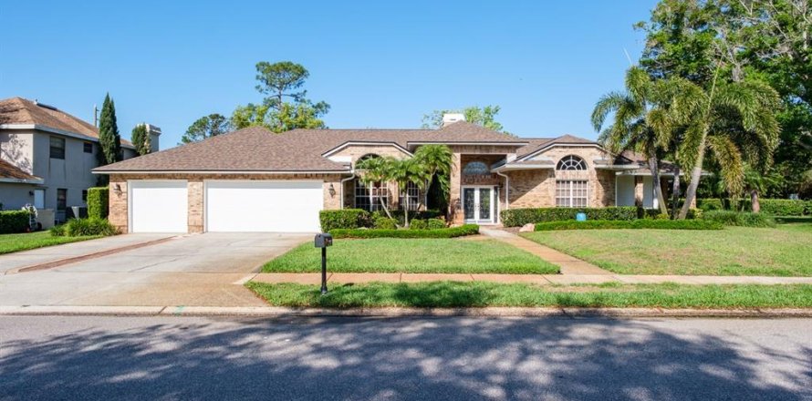 Villa ou maison à Clearwater, Floride 4 chambres, 342.44 m2 № 1734240