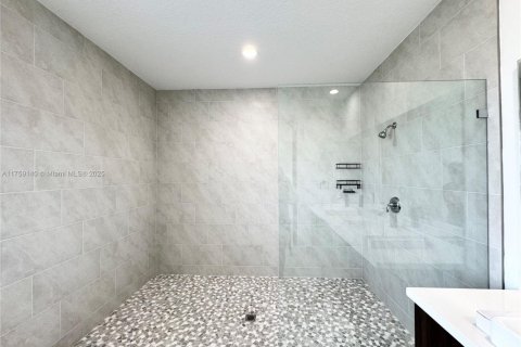 House in Ave Maria, Florida 4 bedrooms № 2034456 - photo 18