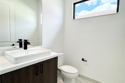 House in Ave Maria, Florida 4 bedrooms № 2034456 - photo 29