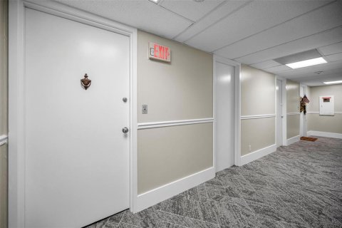 Copropriété à vendre à Tampa, Floride: 2 chambres, 82.5 m2 № 2158060 - photo 30