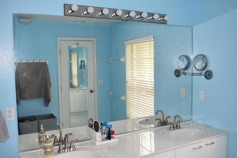 Touwnhouse à louer à Tamarac, Floride: 3 chambres, 151.15 m2 № 2183493 - photo 16