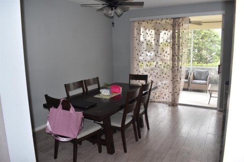 Touwnhouse à louer à Tamarac, Floride: 3 chambres, 151.15 m2 № 2183493 - photo 6