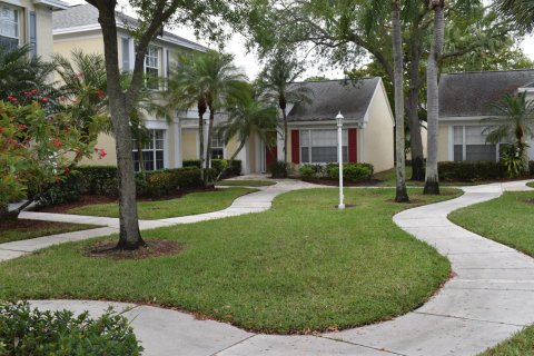 Touwnhouse à louer à Tamarac, Floride: 3 chambres, 151.15 m2 № 2183493 - photo 2