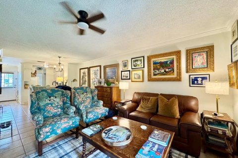 Condo in Tampa, Florida, 2 bedrooms  № 1894014 - photo 3