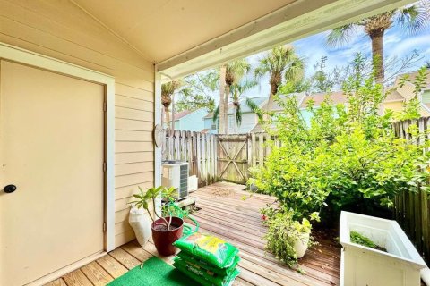 Condo in Tampa, Florida, 2 bedrooms  № 1894014 - photo 19