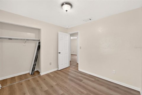 House in Archer, Florida 3 bedrooms, 99.03 sq.m. № 2393474 - photo 13