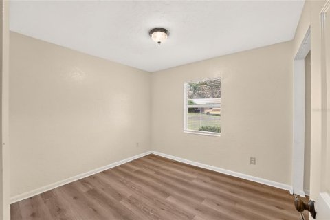 House in Archer, Florida 3 bedrooms, 99.03 sq.m. № 2393474 - photo 12