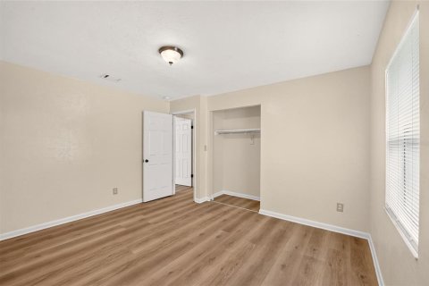 House in Archer, Florida 3 bedrooms, 99.03 sq.m. № 2393474 - photo 15