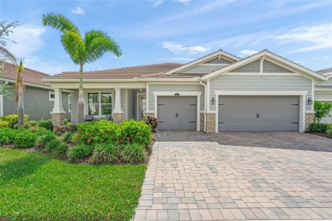 House in Sarasota, Florida 3 bedrooms, 243.96 sq.m. № 2129423