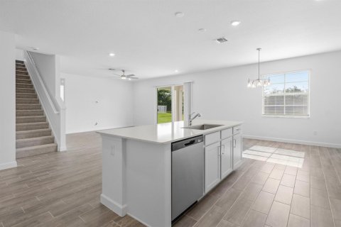 House in Boynton Beach, Florida 5 bedrooms, 308.9 sq.m. № 2401241 - photo 19