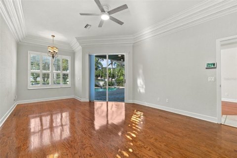 Villa ou maison à vendre à Valrico, Floride: 4 chambres, 325.62 m2 № 2431924 - photo 16