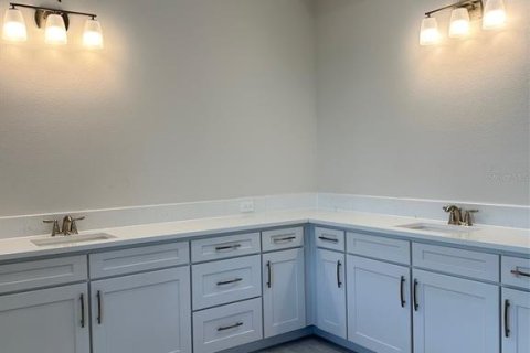 House in Brooksville, Florida 3 bedrooms, 242.1 sq.m. № 1447595 - photo 24