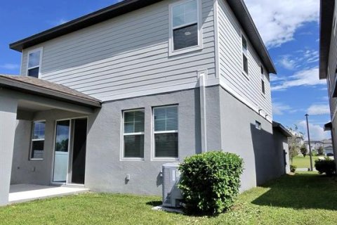 Villa ou maison à louer à Minneola, Floride: 4 chambres, 209.59 m2 № 2431709 - photo 28