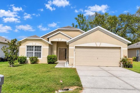 Villa ou maison à Kissimmee, Floride 3 chambres, 172.43 m2 № 2410532