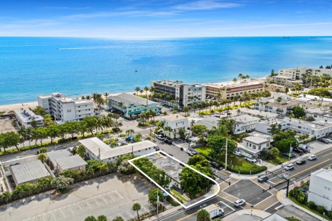Immobilier commercial à Lauderdale-by-the-Sea, Floride 181.53 m2 № 2390263