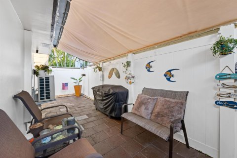 Immobilier commercial à vendre à Lauderdale-by-the-Sea, Floride: 181.53 m2 № 2390263 - photo 16