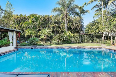 House in Miami Shores, Florida 3 bedrooms, 217.11 sq.m. № 1712419 - photo 9