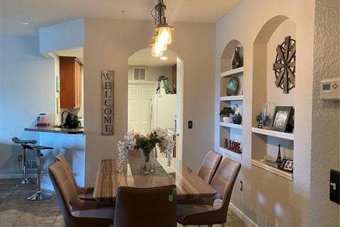 Condo in Kissimmee, Florida, 3 bedrooms  № 1905122 - photo 4
