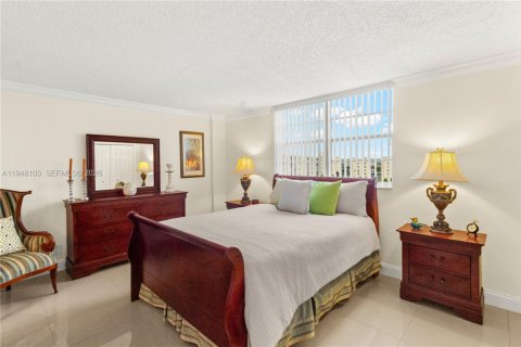 Condominio en venta en Dania Beach, Florida, 2 dormitorios, 110.55 m2 № 2006441 - foto 19