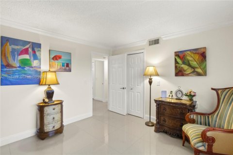 Condominio en venta en Dania Beach, Florida, 2 dormitorios, 110.55 m2 № 2006441 - foto 15