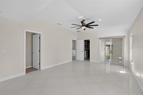 Villa ou maison à vendre à Clermont, Floride: 3 chambres, 177.81 m2 № 2418743 - photo 25