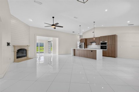 Villa ou maison à vendre à Clermont, Floride: 3 chambres, 177.81 m2 № 2418743 - photo 12
