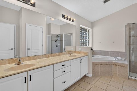 Villa ou maison à vendre à Clermont, Floride: 3 chambres, 177.81 m2 № 2418743 - photo 27