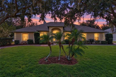 Villa ou maison à Clermont, Floride 3 chambres, 177.81 m2 № 2418743