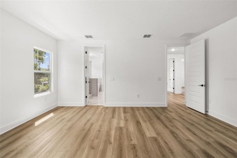 Casa en venta en Saint Petersburg, Florida, 4 dormitorios, 275.27 m2 № 2200864 - foto 21