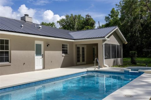 House in Williston, Florida 4 bedrooms, 197.97 sq.m. № 2236629 - photo 3