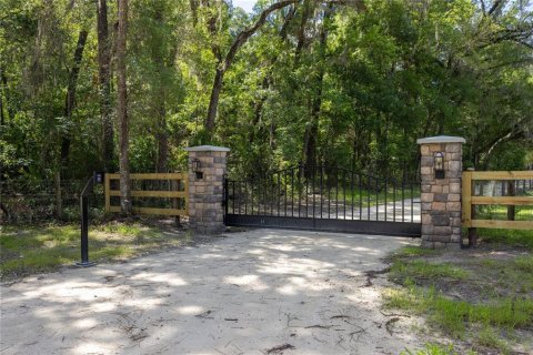 House in Williston, Florida 4 bedrooms, 197.97 sq.m. № 2236629 - photo 29