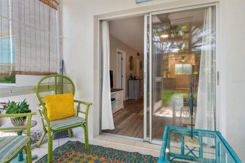 Condo in Venice, Florida, 2 bedrooms  № 1650670 - photo 14