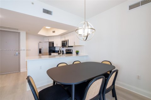 Copropriété à louer à Miami, Floride: 2 chambres, 97.36 m2 № 1984994 - photo 25