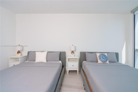 Copropriété à louer à Miami, Floride: 2 chambres, 97.36 m2 № 1984994 - photo 13