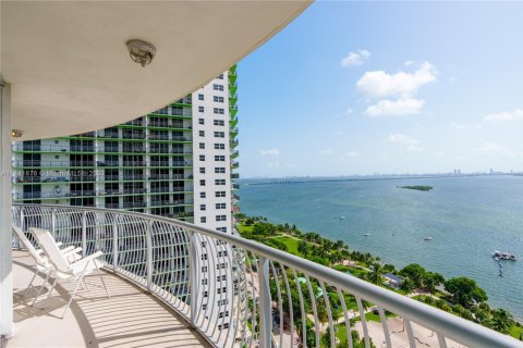 Copropriété à louer à Miami, Floride: 2 chambres, 97.36 m2 № 1984994 - photo 6