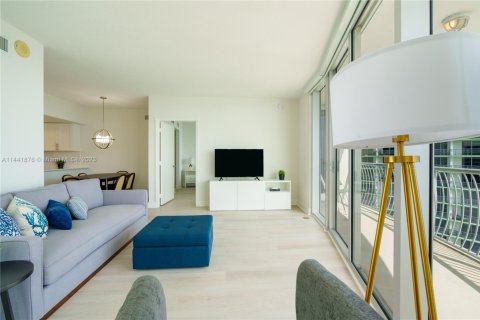 Copropriété à louer à Miami, Floride: 2 chambres, 97.36 m2 № 1984994 - photo 28